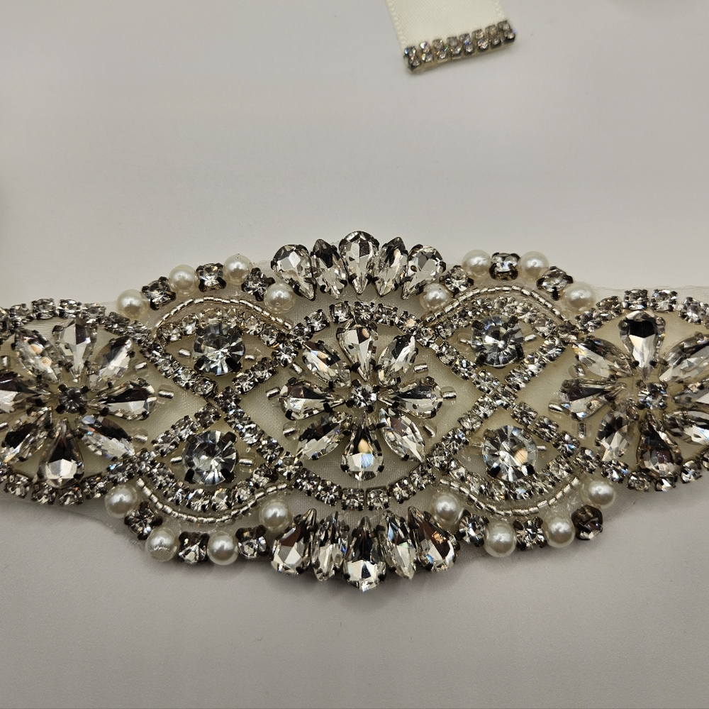 Bridal Belt Wedding Sash Rhinestone Pearl Crystal Applique Ivory Ribbon 92" New - Picture 2 of 8